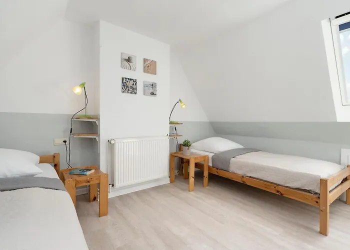 Nyaraló Moewenschrei *