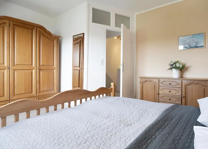 Nyaraló Moewenschrei *